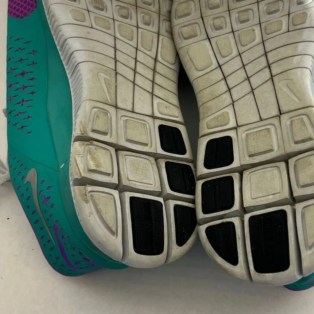 Nike women teal